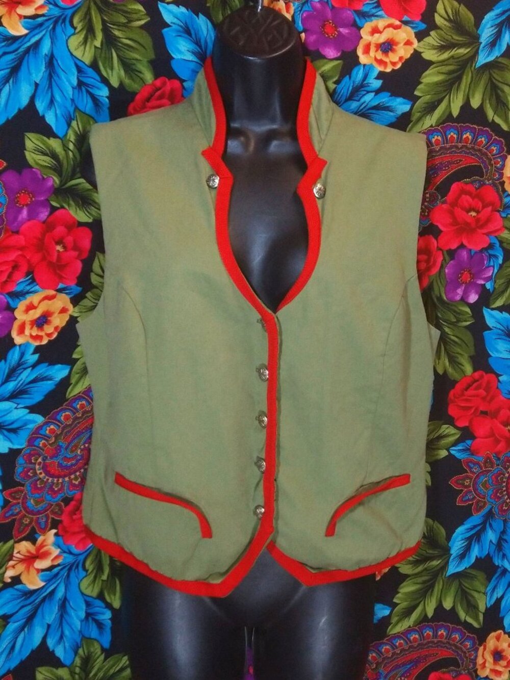 * RARE * WOMEN'S DISNEYLAND RESORT CAST MEMBER VEST F/10 MEDIUM DISNEY LAND PROP